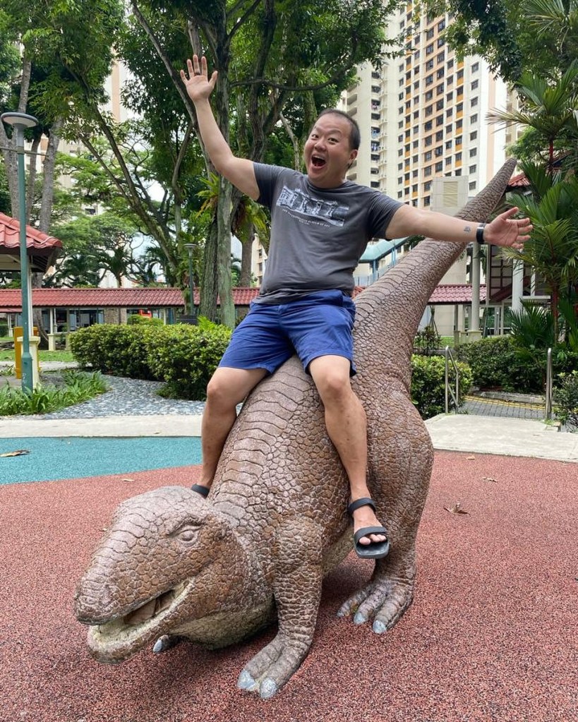 Um yes I ride dinosaurs.